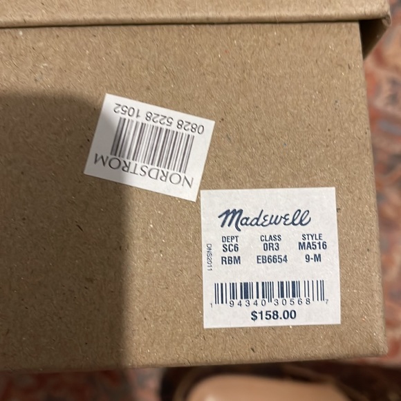 The Carey mile in mini leopard calf hair by Madewell size 9 style MA 516 - Picture 12 of 13